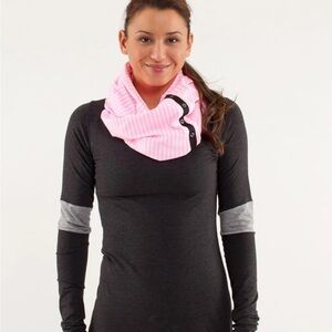 Lululemon Vinyasa Scarf *Luon Light
NWOT